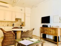 Authentiek Provençaals appartement in het hart van oud Saint-Tropez - thumbnail 2