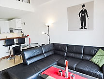 Aan zee: Licht appartement Les Cascadelles in Cogolin - thumbnail 2