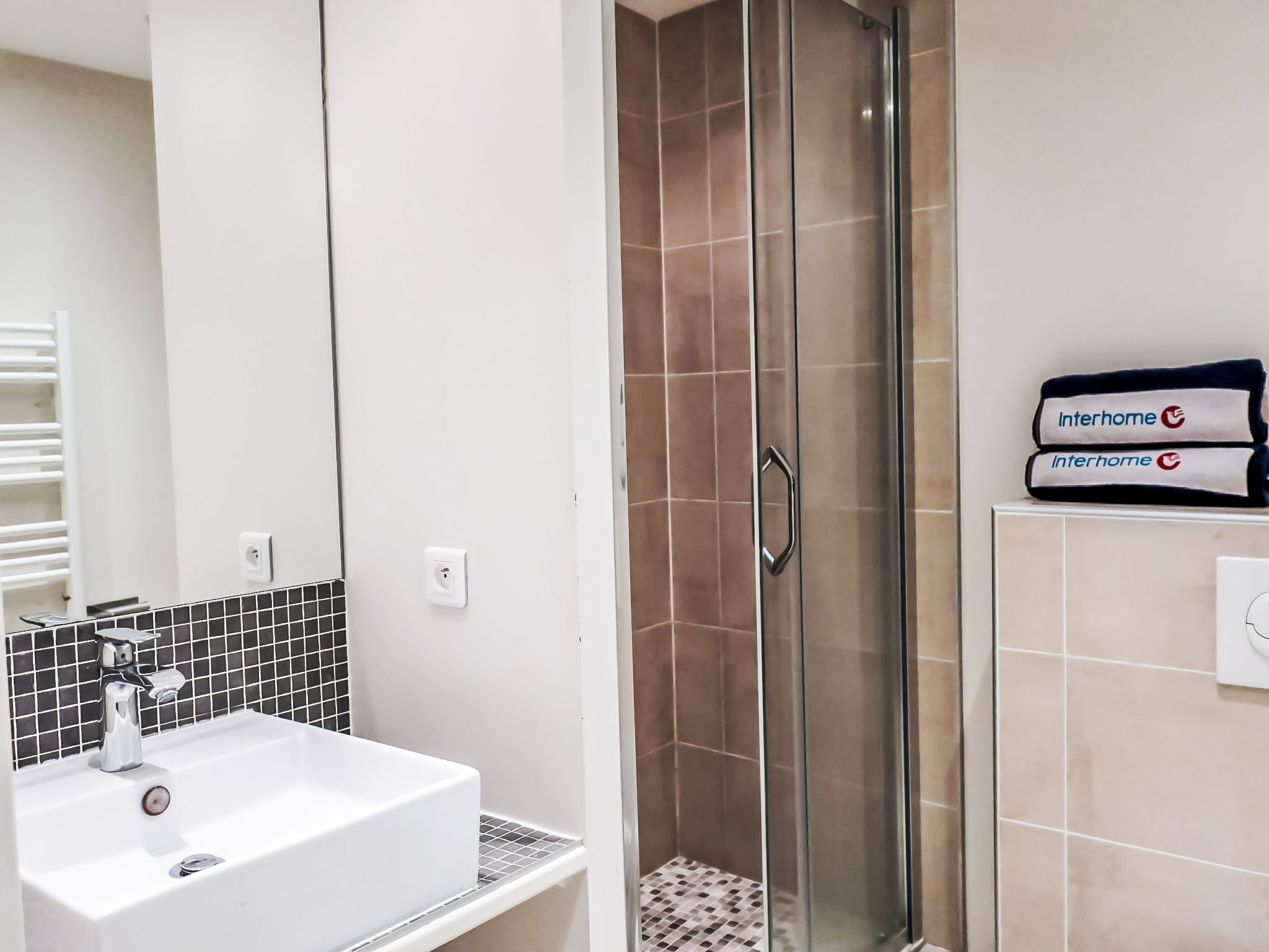 Photo of Les Deux Voiles