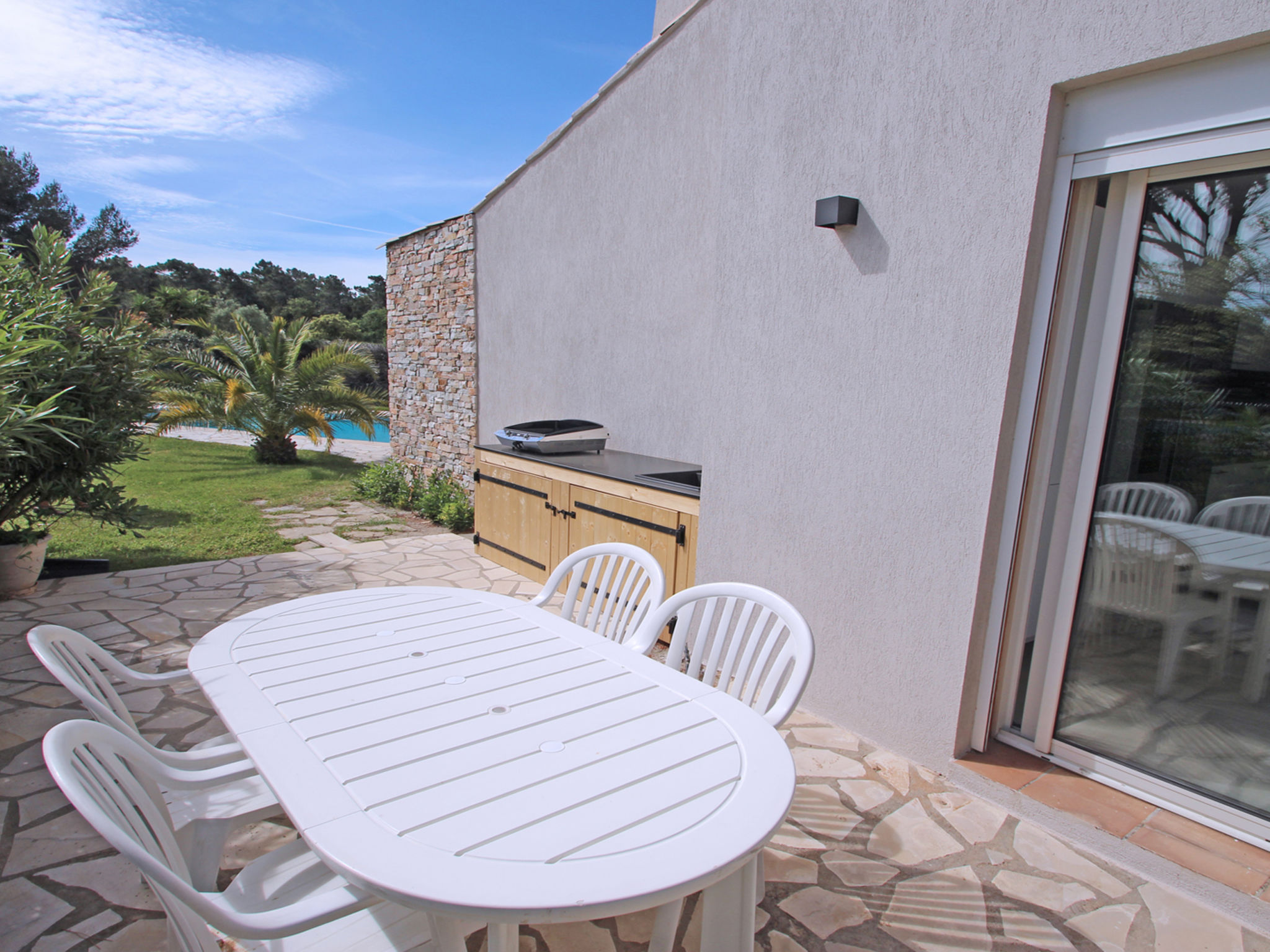 Photo of Villa 10 Pers - Piscine privée - Clim - Grimaud