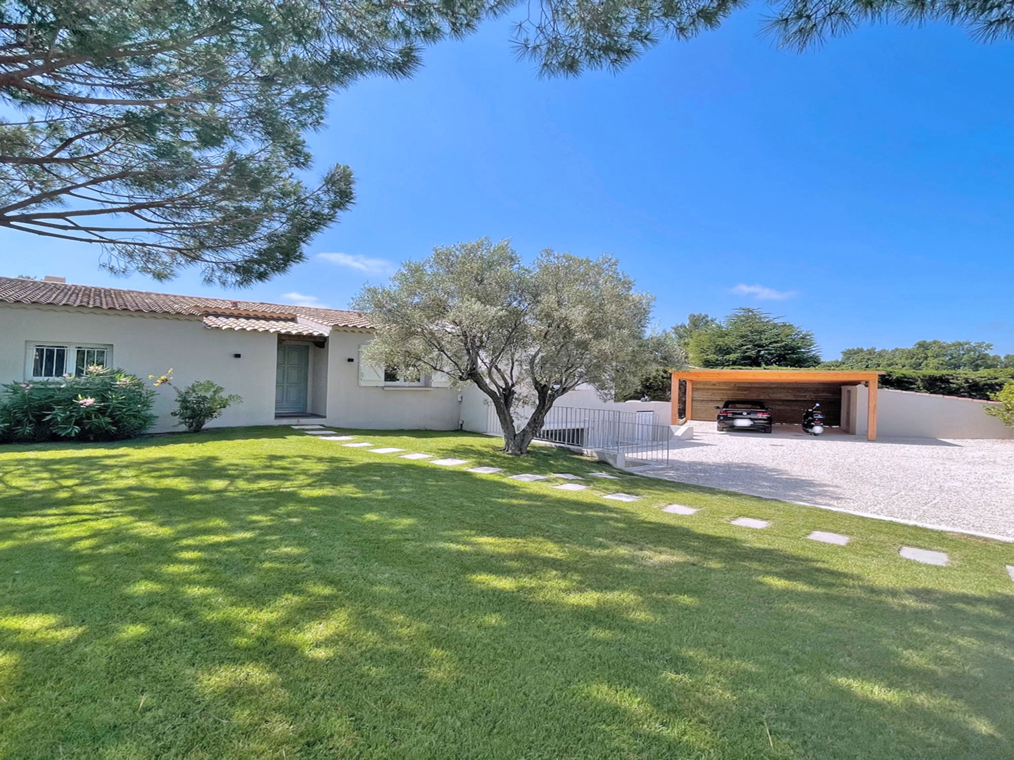 Photo of Villa 10 Pers - Piscine privée - Clim - Grimaud