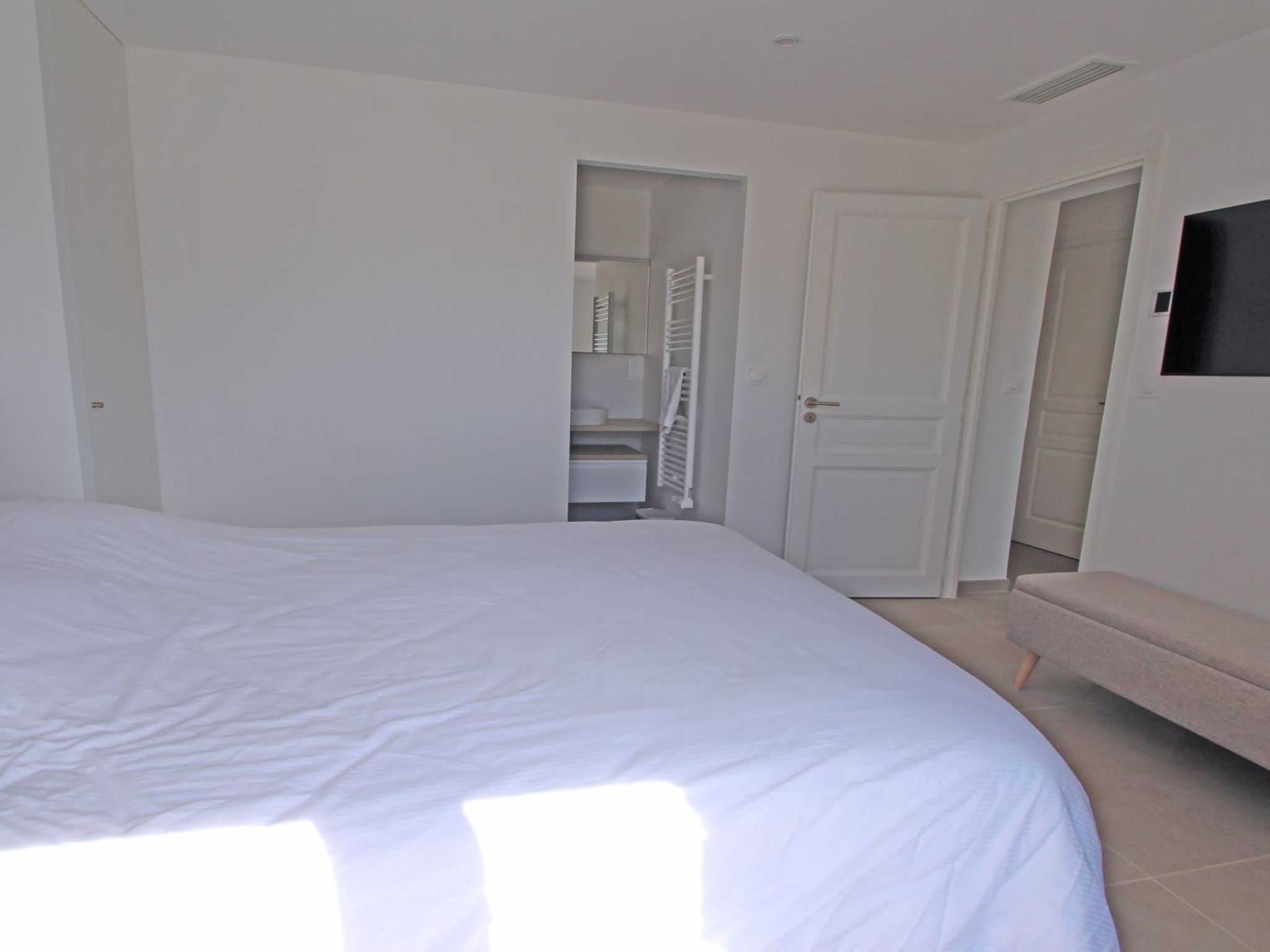 Villa 10 Pers - Piscine privée - Clim - Grimaud - Binnen