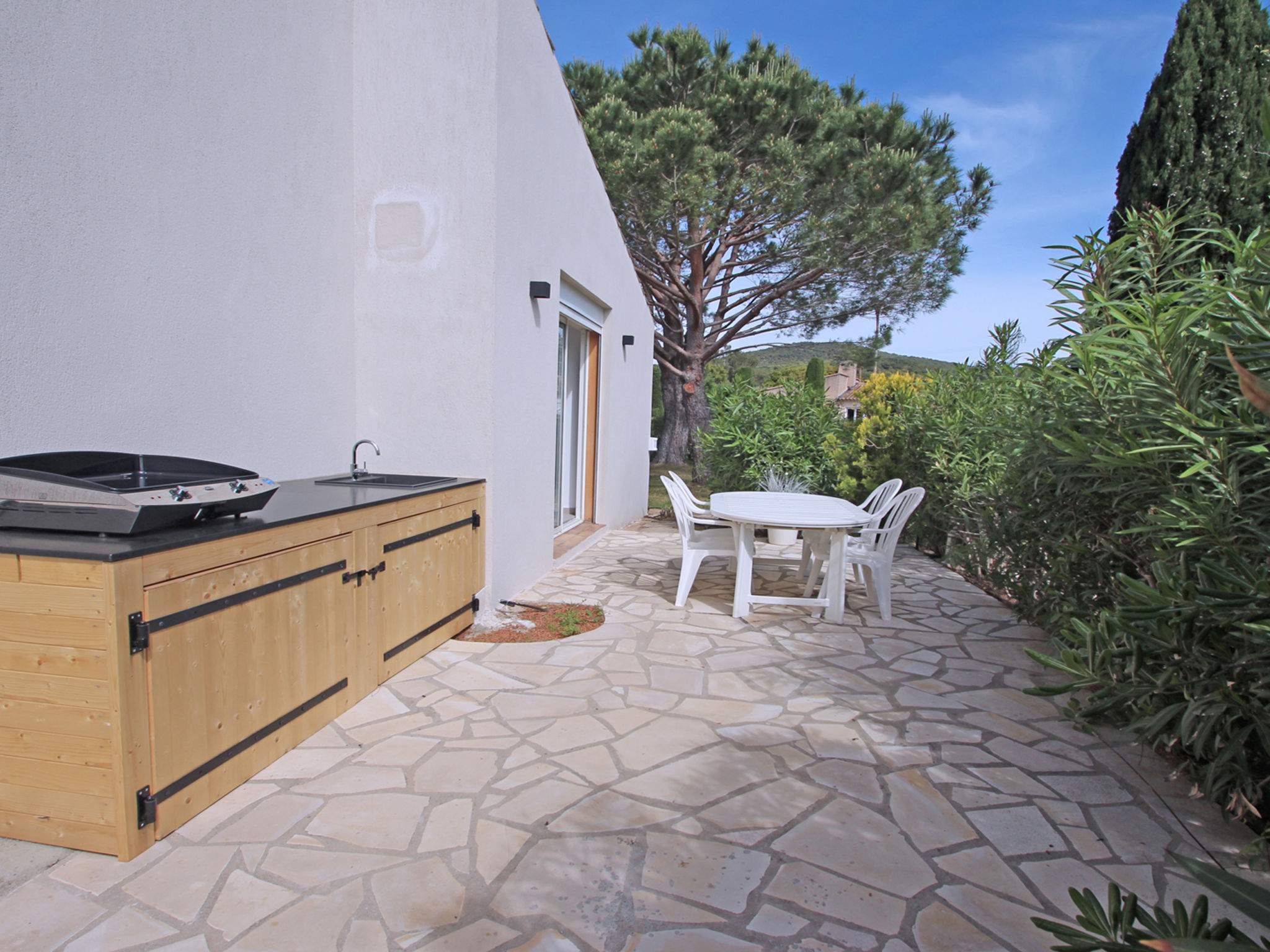 Photo of Villa 10 Pers - Piscine privée - Clim - Grimaud