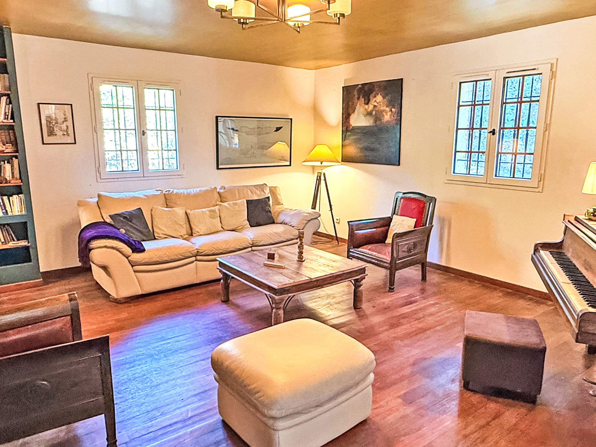 Photo of Villa 6 Chambres 12 Pers - Piscine - Clim - Wifi