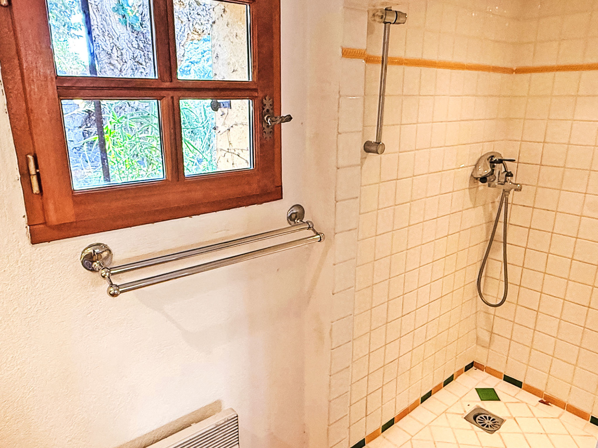 Photo of Villa 6 Chambres 12 Pers - Piscine - Clim - Wifi