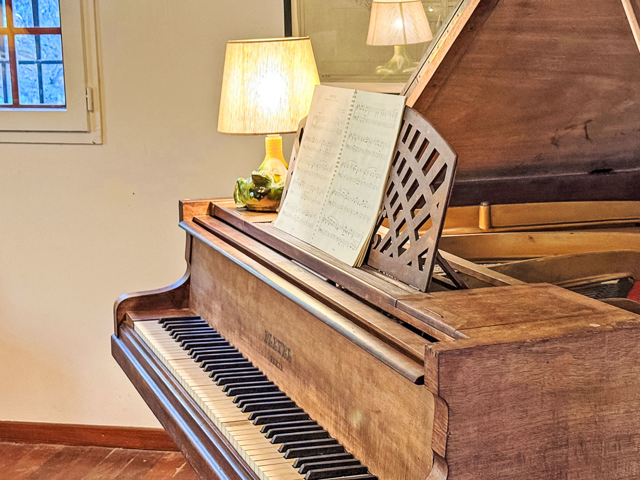 Photo of Villa 6 Chambres 12 Pers - Piscine - Clim - Wifi