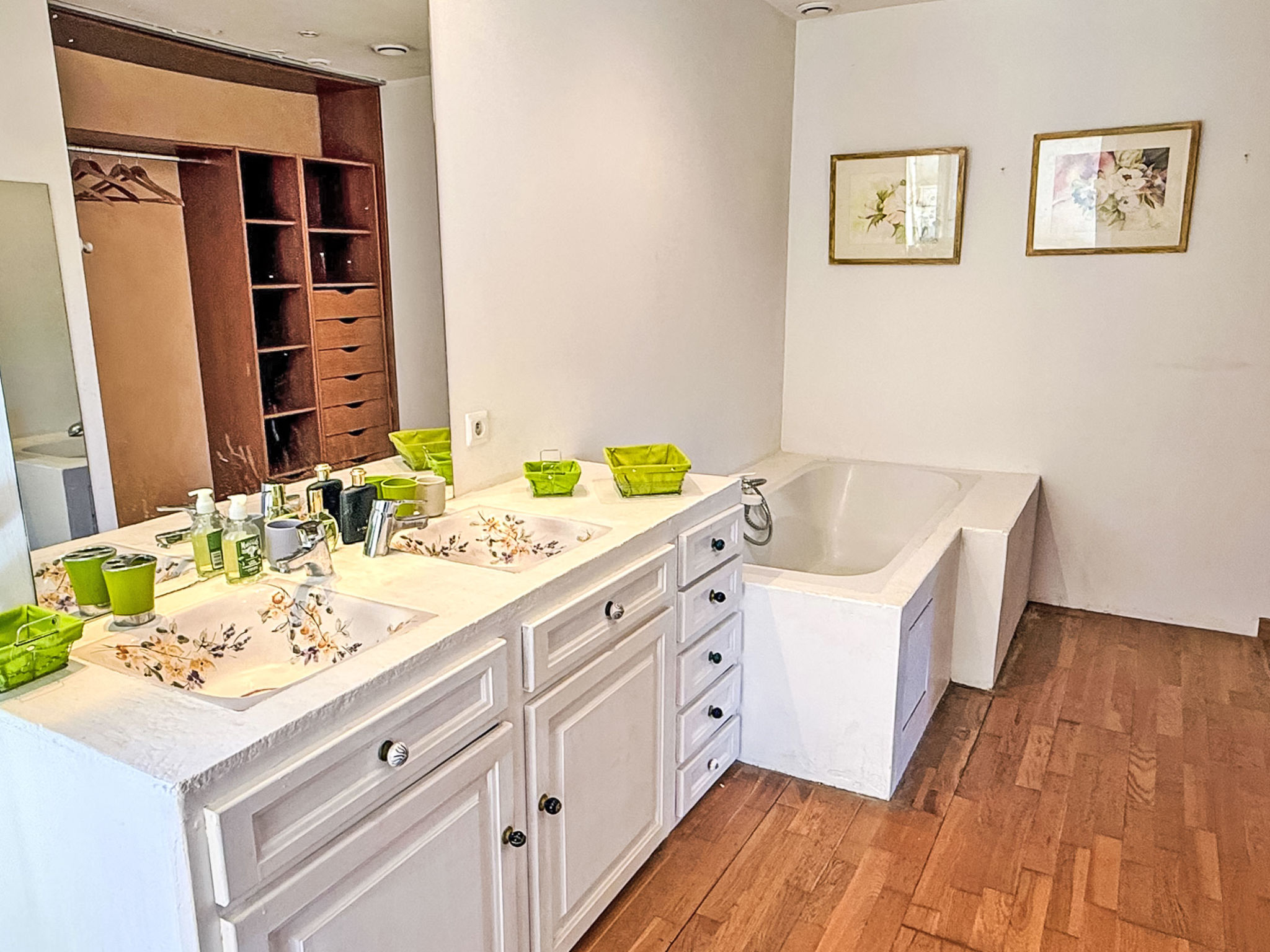 Photo of Villa 6 Chambres 12 Pers - Piscine - Clim - Wifi