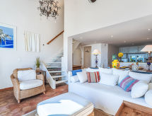 Rustiek appartement op heuvel bij Grimaud, vlakbij zee en golf - thumbnail 6
