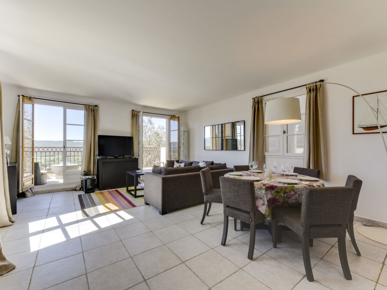 Search and Stay destination Grimaud, Provence-Alpes-Côte d'Azur - France from AU$ 420. Les Terrasses de Grimaud