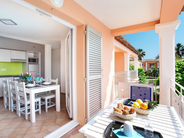 Search and Stay destination Grimaud, Provence-Alpes-Côte d'Azur - France from AU$ 242. La Palmeraie