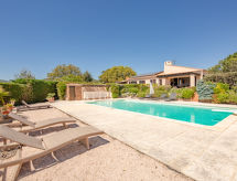 Provençaalse Mas met privézwembad nabij Saint-Tropez - thumbnail 1