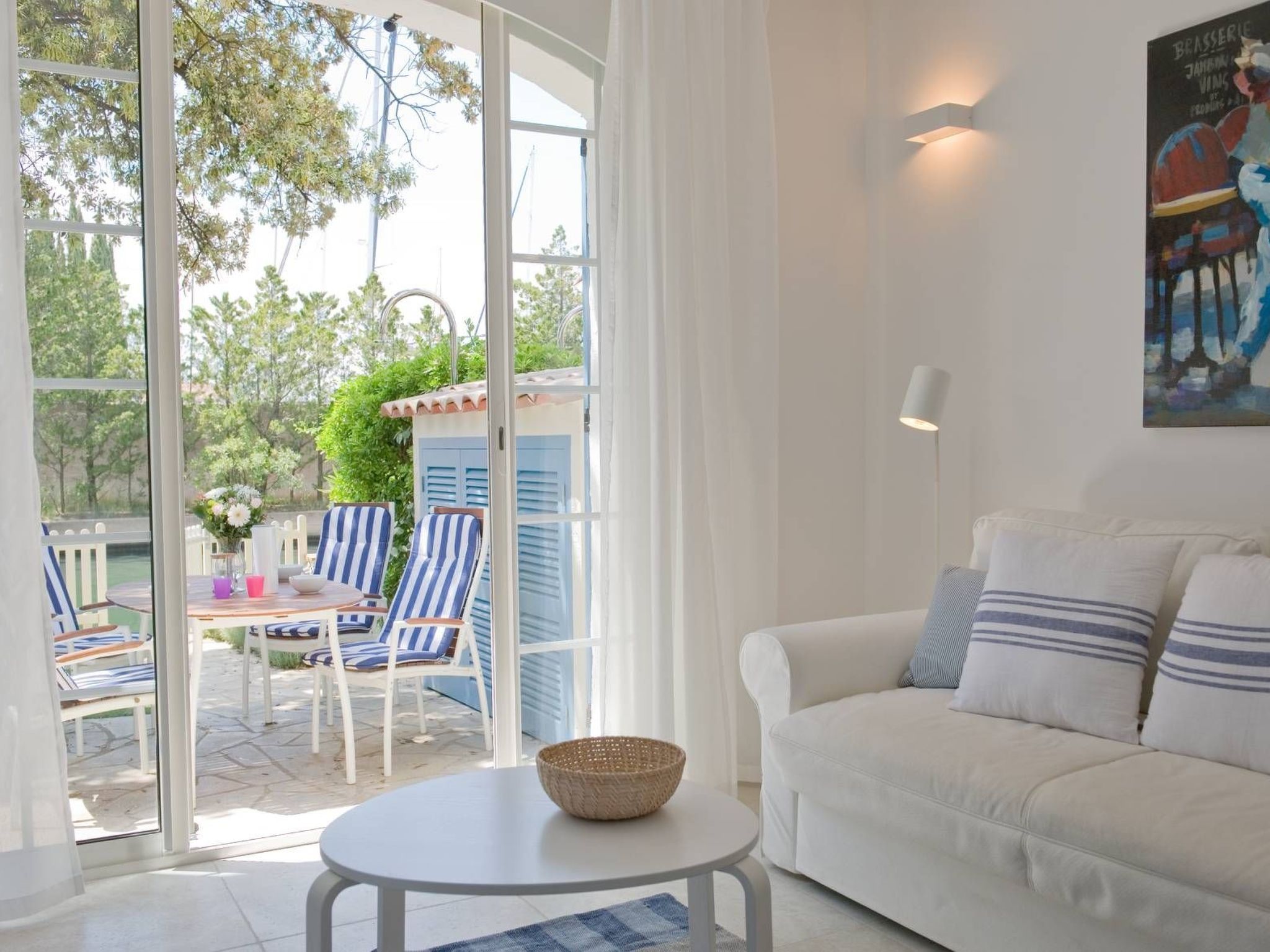 Gemütliches Ferienhaus in Grimaud mit Terrasse, Garten und Grill-Image-tags.info