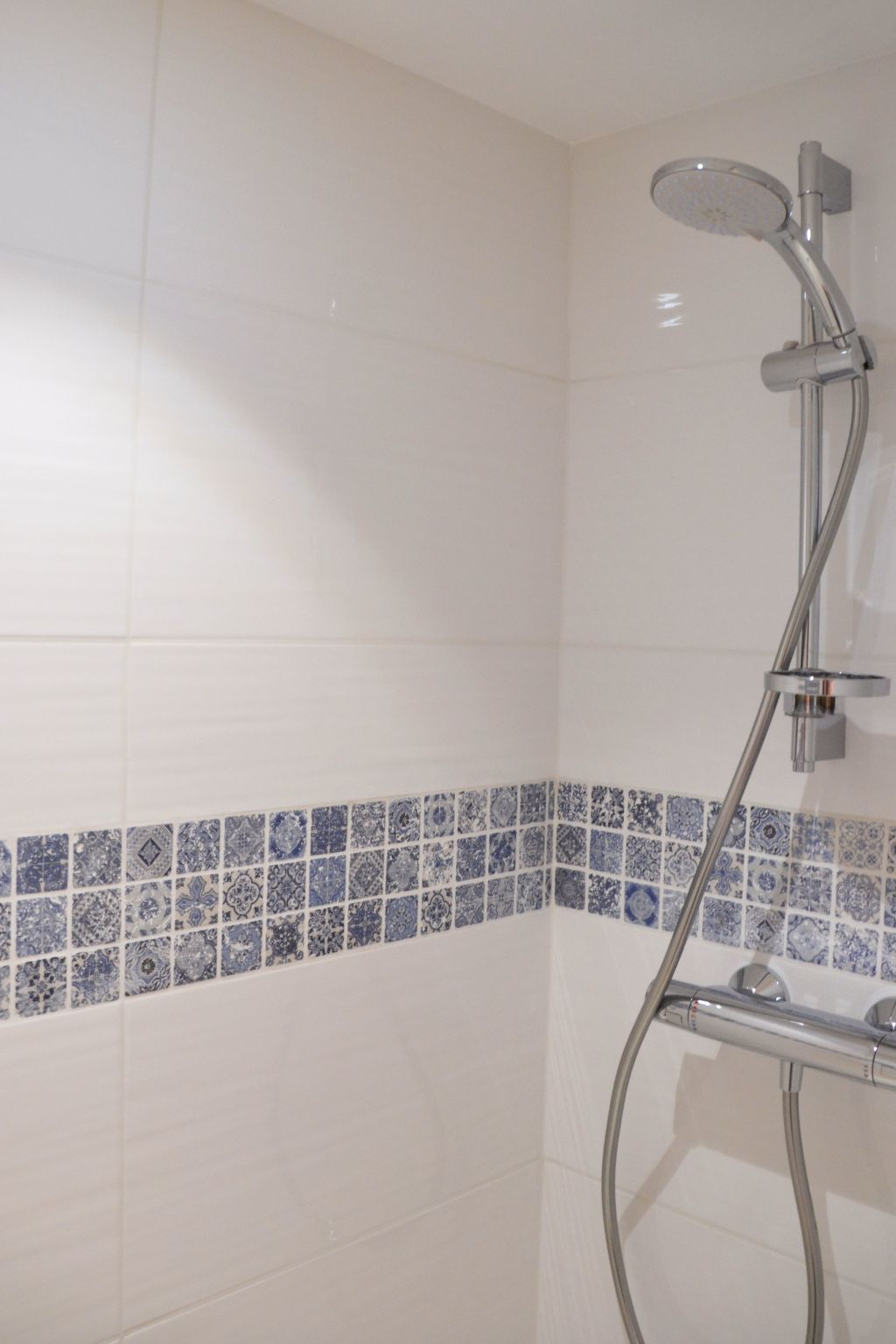 Gemütliches Ferienhaus in Grimaud mit Terrasse, Garten und Grill-Image-tags.info