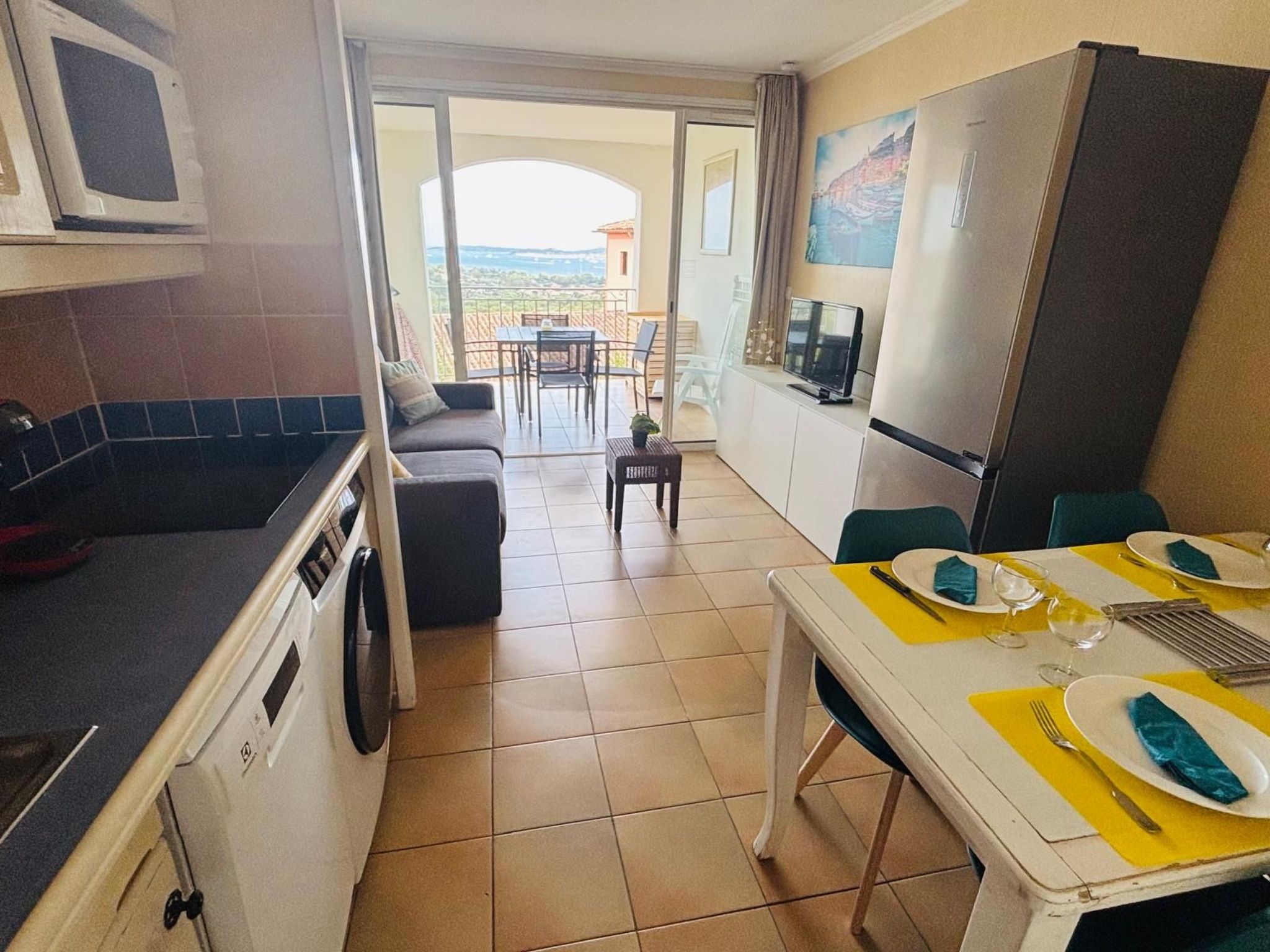 Photo of Urlaub in Grimaud 4 Personen Meerblick Klimatisiert