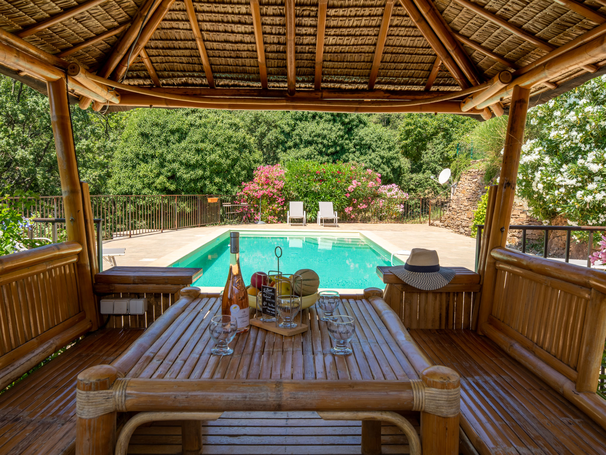 Photo of Les Glycines