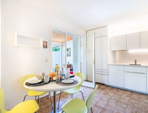 Knus appartement op groene residentie Font Mourier, 2 km van het strand - thumbnail 4