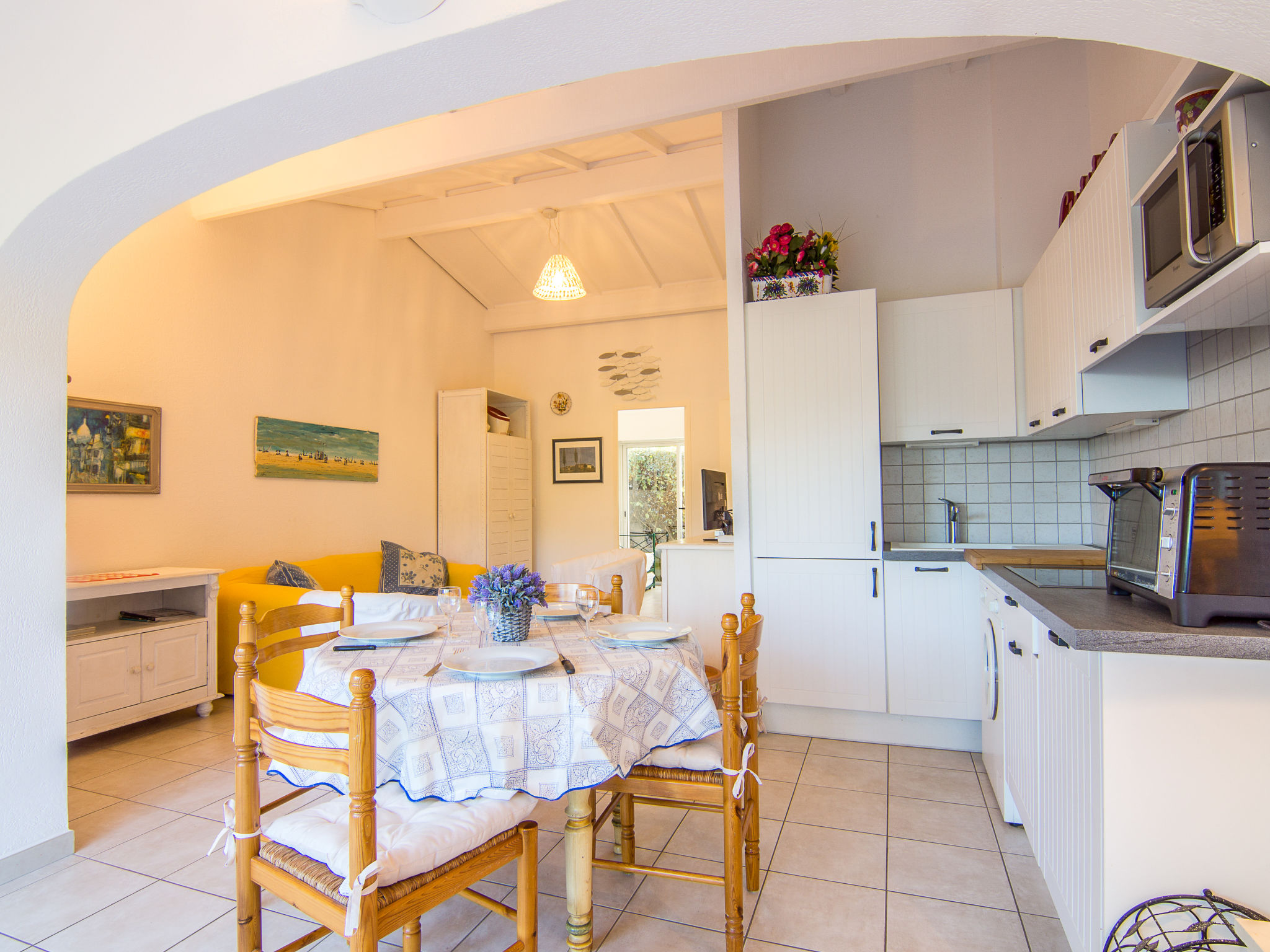 Kitchen / Dining Room