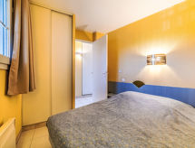 Appartement aan zee Les Marines de Gassin, 100m van het strand - thumbnail 3