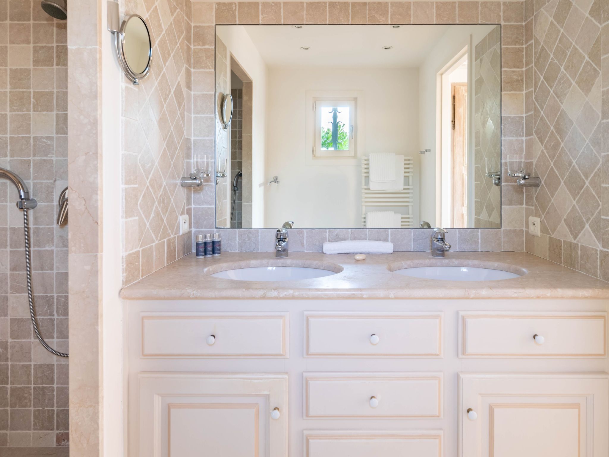 Villa "Marguerite" mit eigenem Garten und Terrasse-Image-tags.info