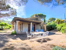 Vrijstaande villa Josalie met tuin en zeezicht, 800m van strand Sainte-Maxime - thumbnail 3