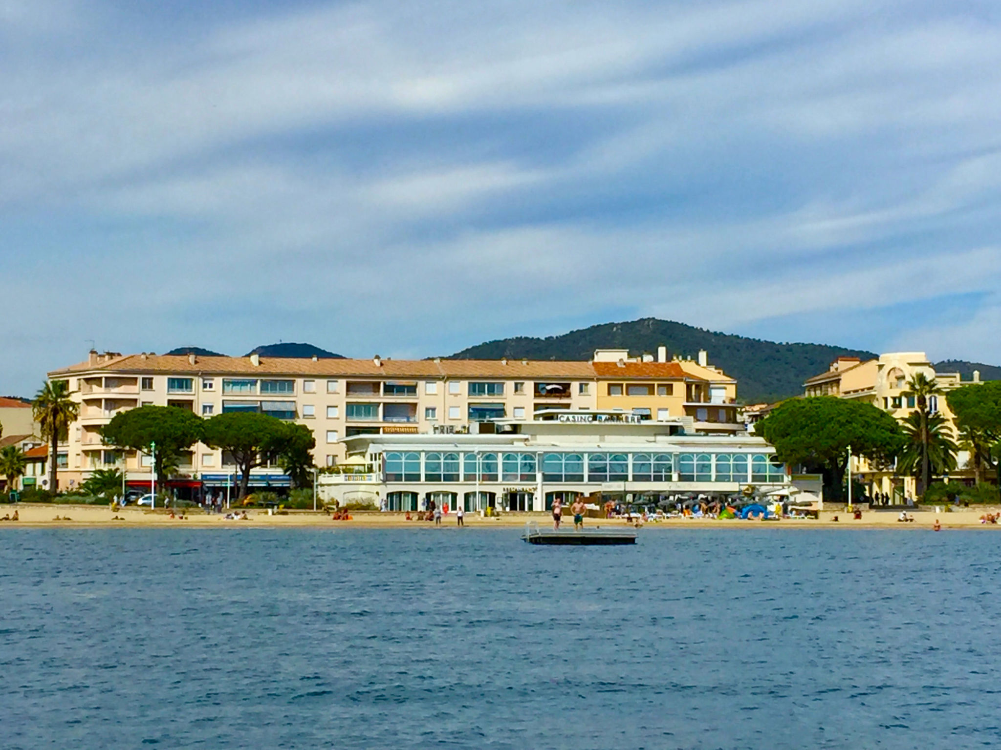 Photo of Les Dauphins