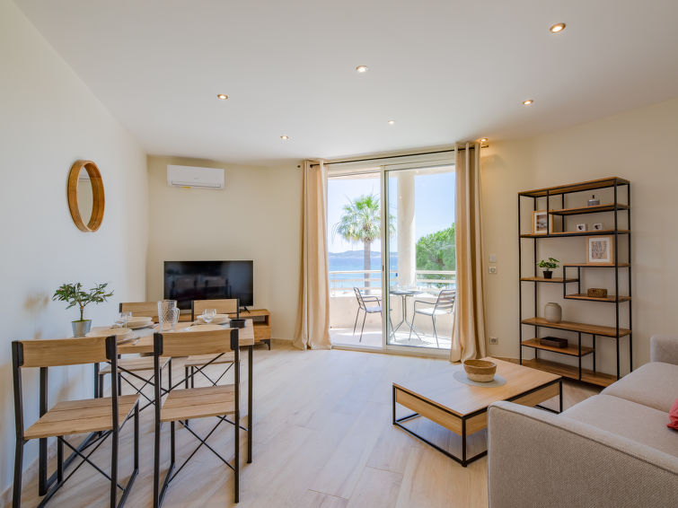 Les Dauphins Apartment in Sainte Maxime