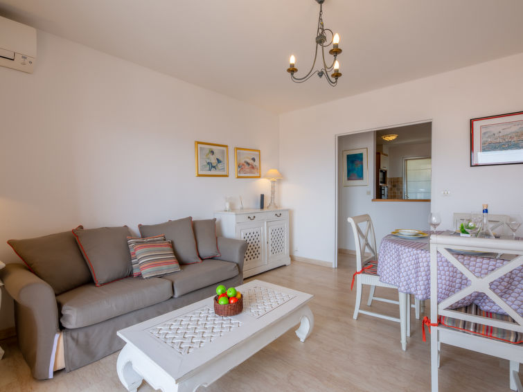 Photo of Les Pins Dorés