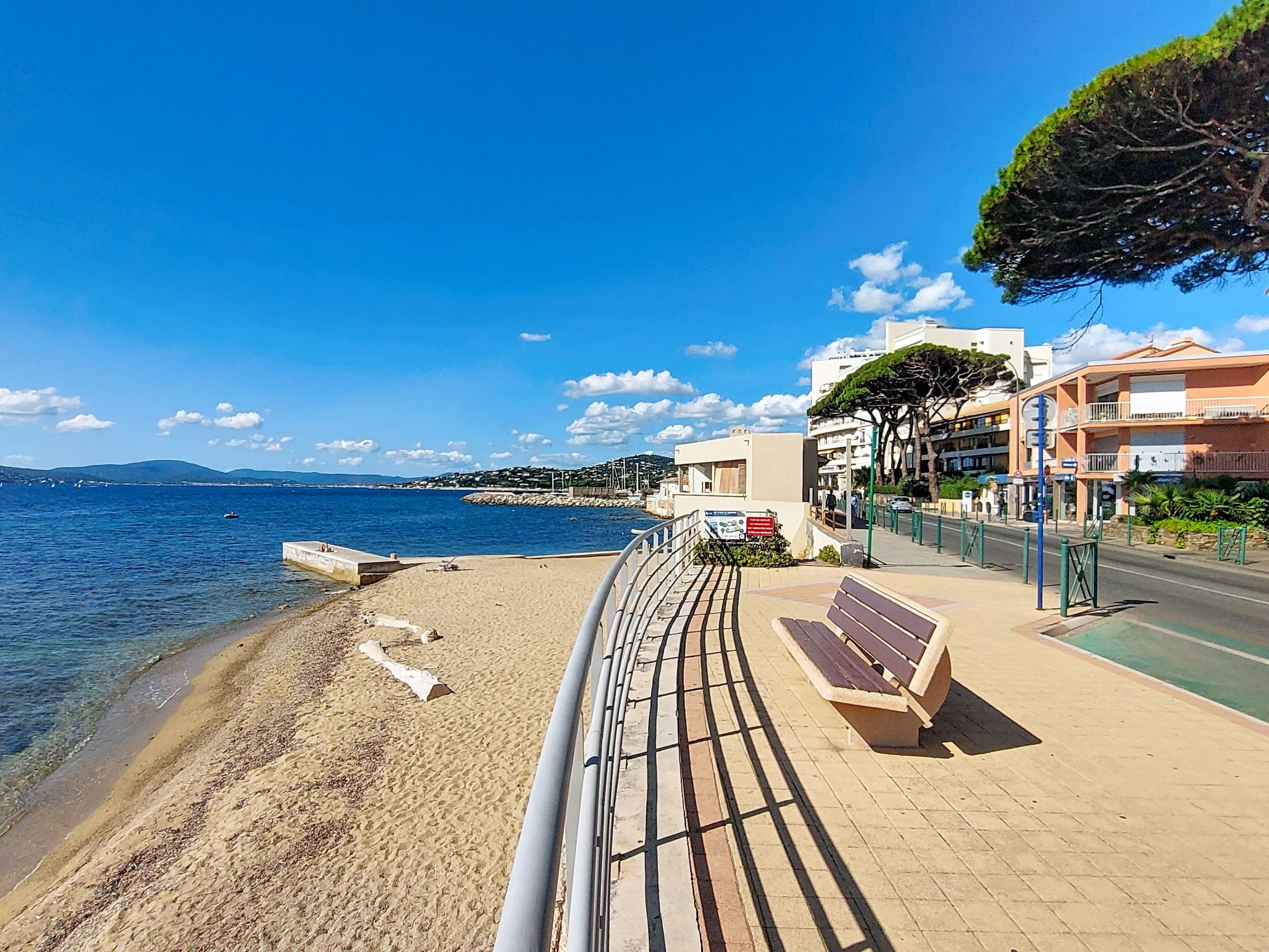 Photo of Les Embruns
