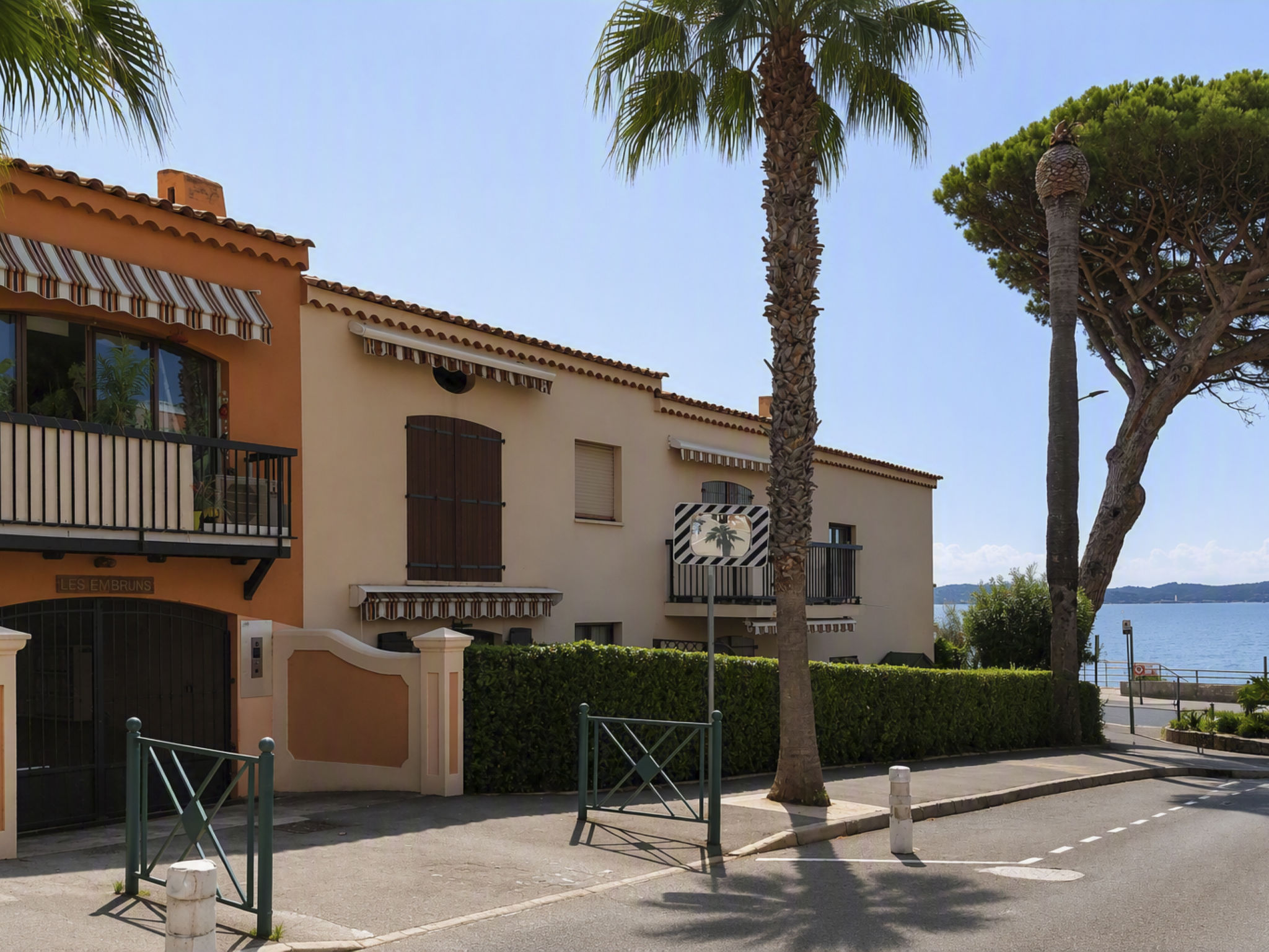 Photo of Les Embruns