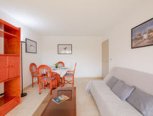 Op 500 m van zee: Licht appartement in centrum Sainte Maxime - thumbnail 6