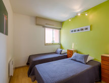 Op 500 m van zee: Licht appartement in centrum Sainte Maxime - thumbnail 5
