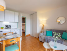 Knus appartement op groene heuvel, 400m van strand Sainte-Maxime - thumbnail 4