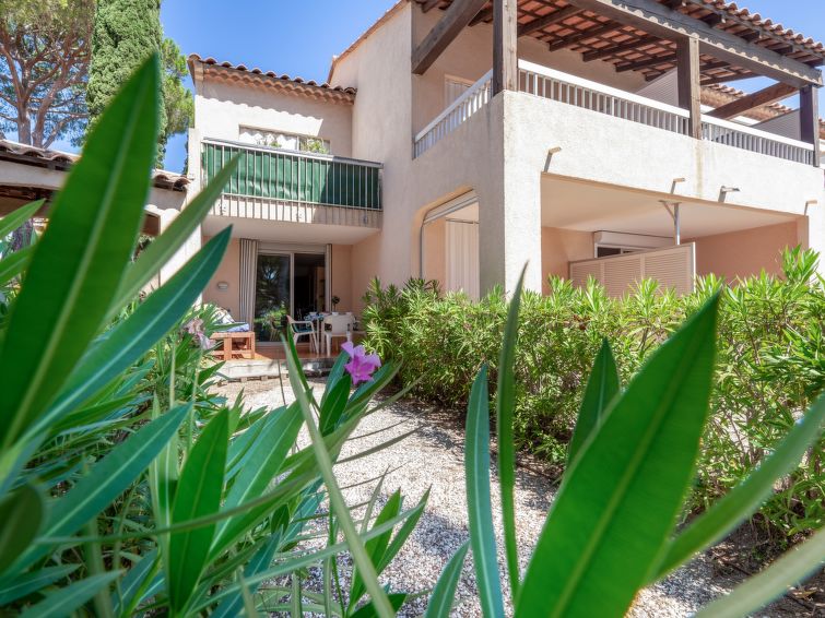 Search and Stay destination Sainte-Maxime, Provence-Alpes-Côte d'Azur - France from AU$ 179. Les Coteaux de la Nartelle