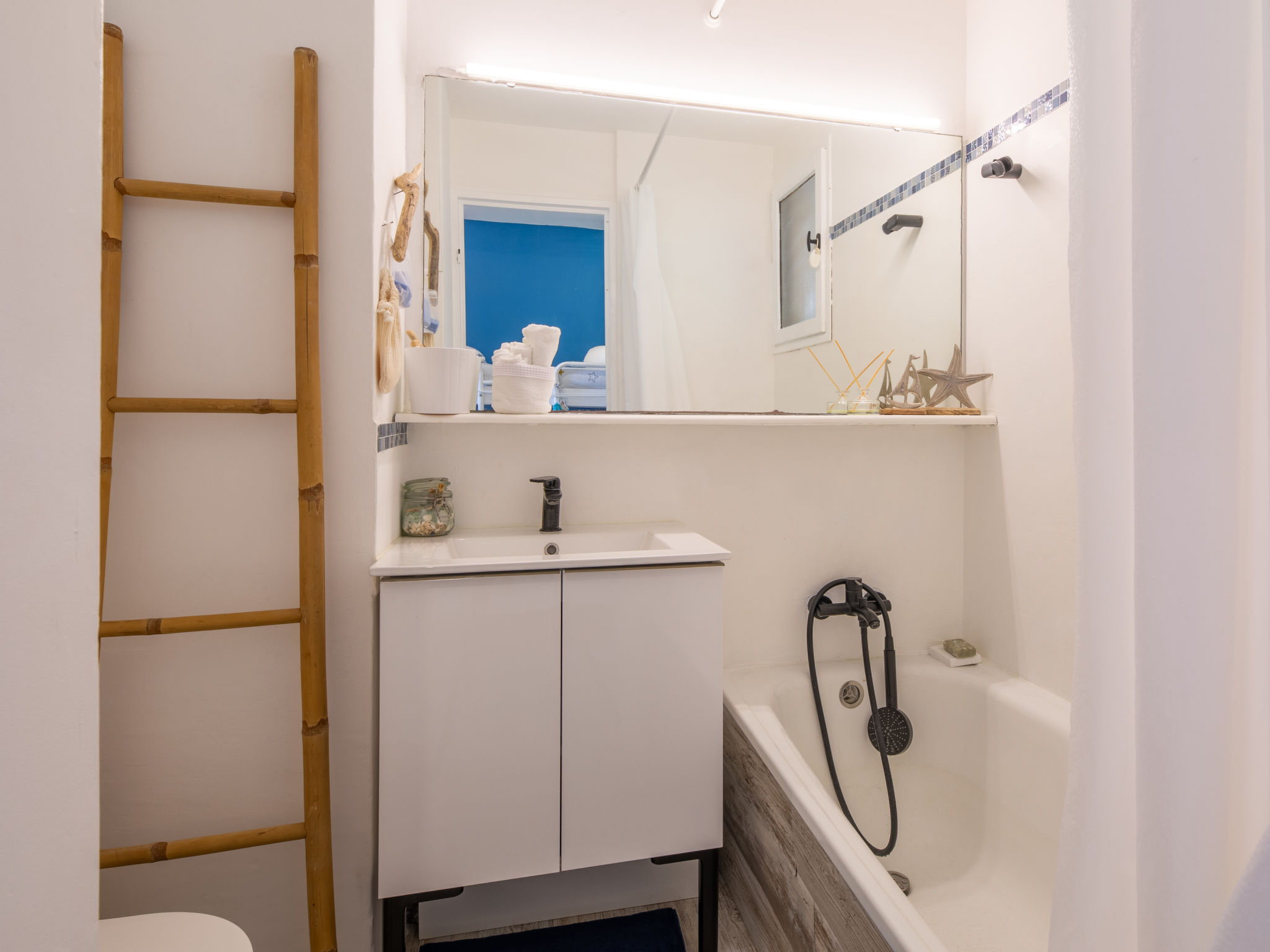 Les Coteaux de la Nartelle-Binnen