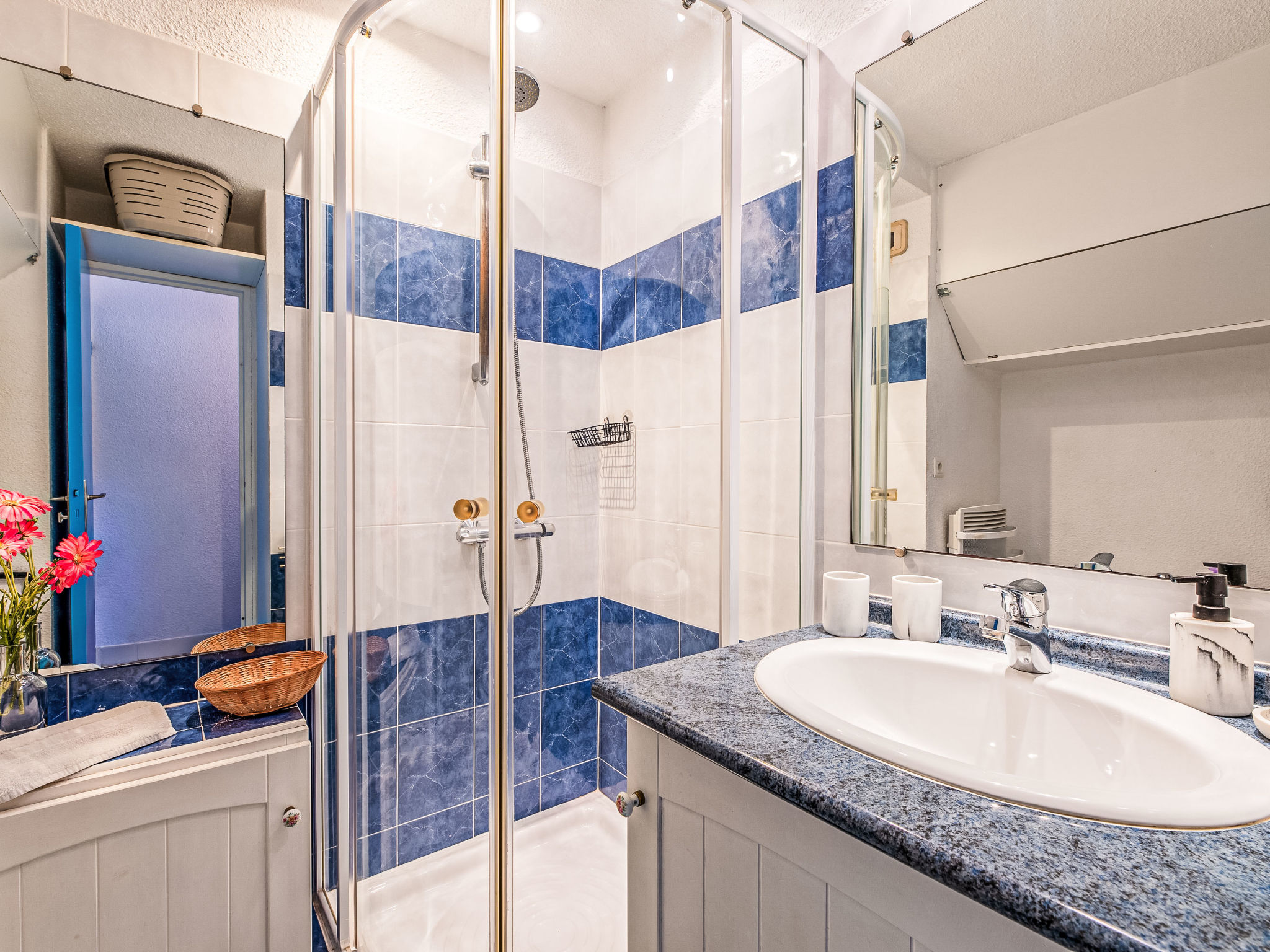 Photo of Les Coteaux de la Nartelle