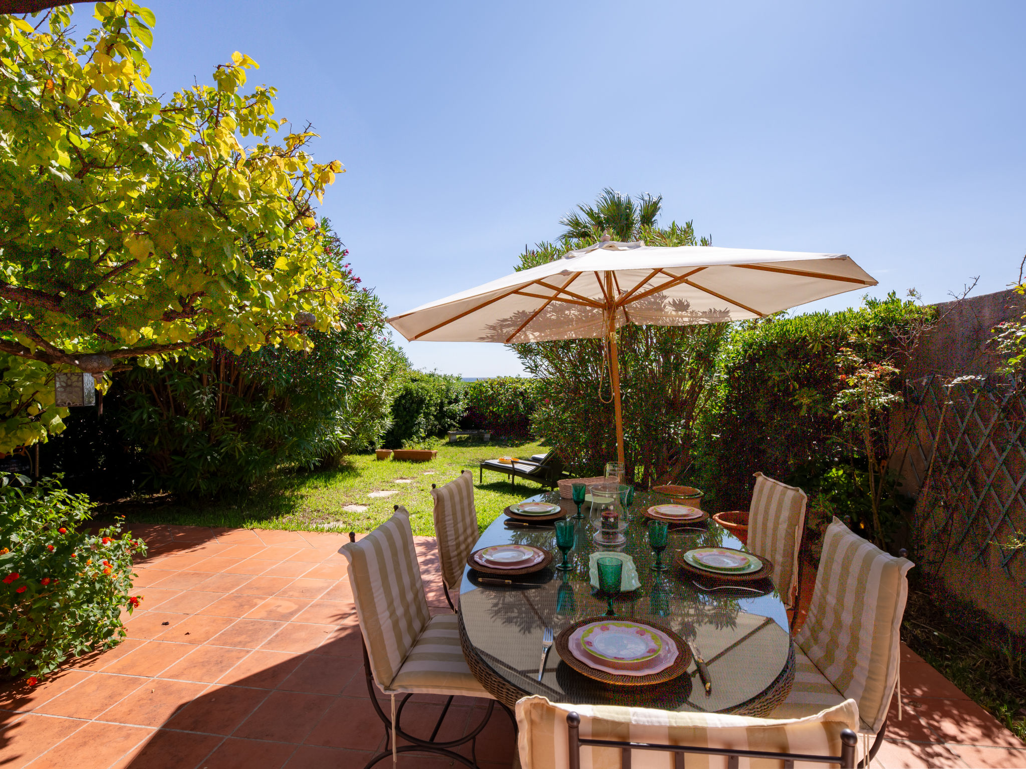 El Cantarello-Buiten