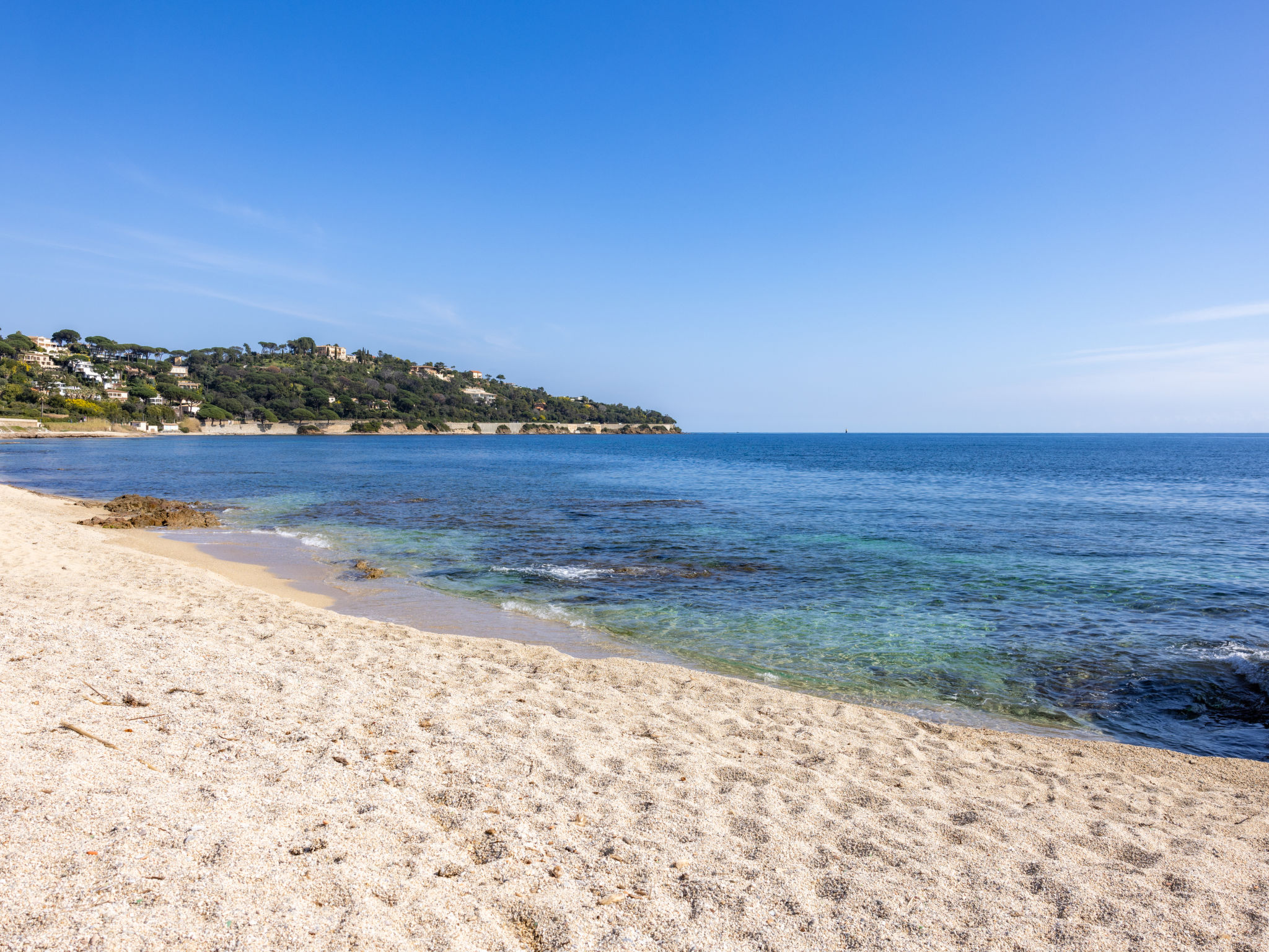 El Cantarello-Outside