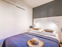 Appartement aan zee in Sainte-Maxime met airco en terras - thumbnail 5