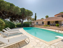 Vrijstaande villa Cascabelle met privézwembad nabij Sainte Maxime - thumbnail 1