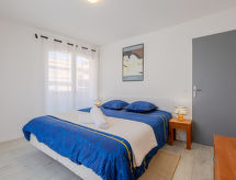 Licht appartement in het hart van Sainte-Maxime, op 350 meter van het strand - thumbnail 4