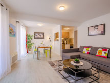 Licht appartement in het hart van Sainte-Maxime, op 350 meter van het strand - thumbnail 2