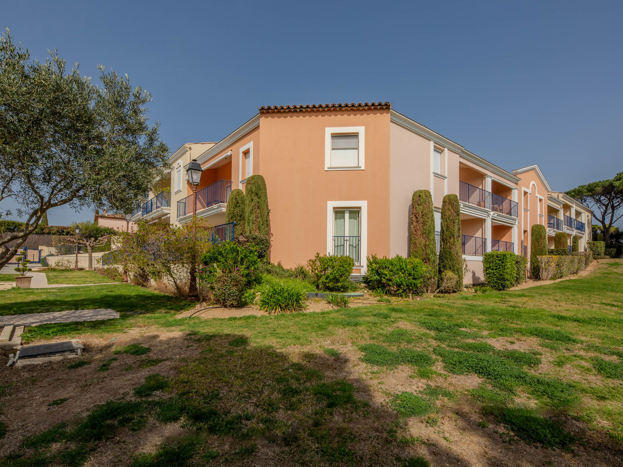 Photo of les Pins Bleus