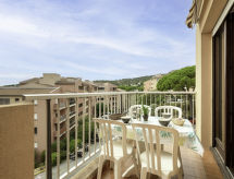 Zonnig appartement vlakbij zee en golf in Sainte-Maxime - thumbnail 5