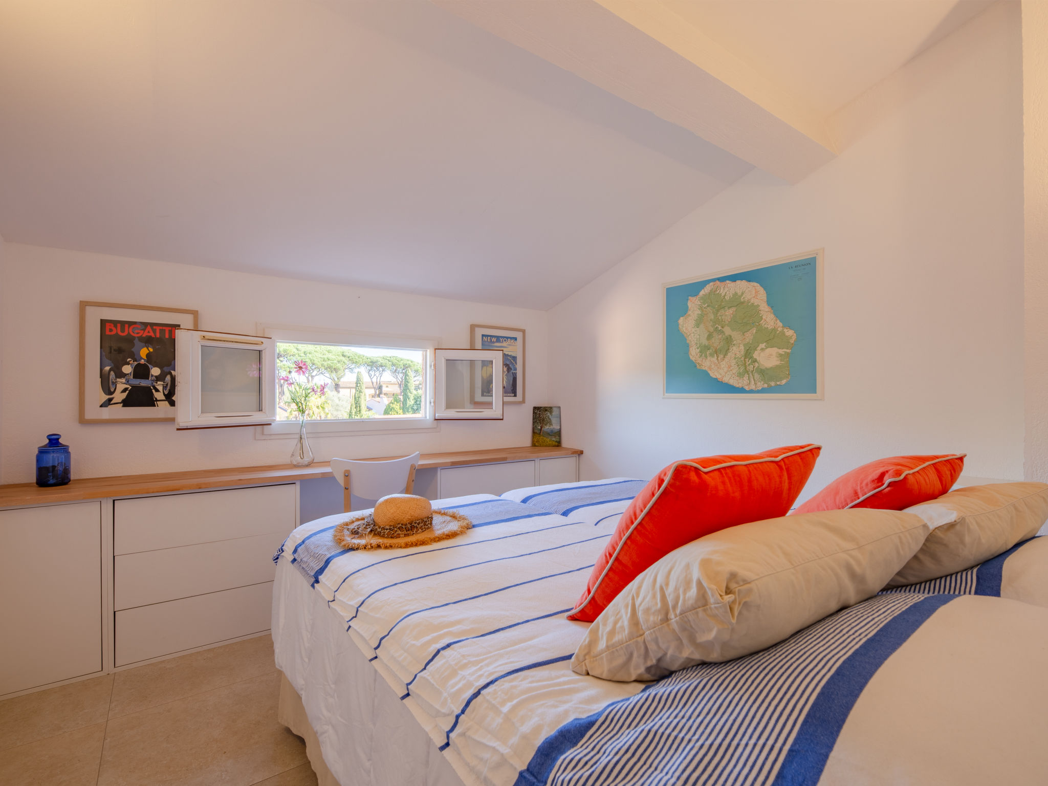 Photo of Lou Paradou