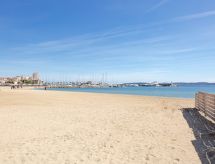 Studio aan zee in centrum Sainte-Maxime, strand op 50 meter - thumbnail 2