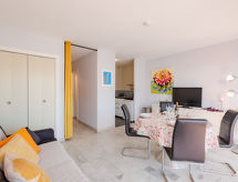 Studio aan zee in centrum Sainte-Maxime, strand op 50 meter - thumbnail 6