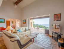 Villa La Sianne: Luxe vrijstaande villa met zeezicht en privézwembad aan de Côte d'Azur - thumbnail 4
