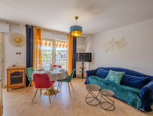 Le Riviera: sfeervol appartement op 150m van zee in centrum Sainte Maxime - thumbnail 6