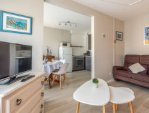Licht appartement in centrum Sainte-Maxime, op 500m van het strand - thumbnail 2