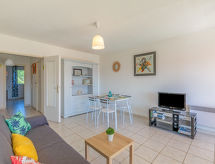 Licht appartement op 800 meter van strand en centrum Sainte-Maxime - thumbnail 6
